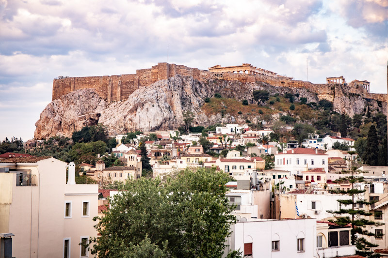 15 Unmissable Things To Do In Greece With Teens + Why They Love It!