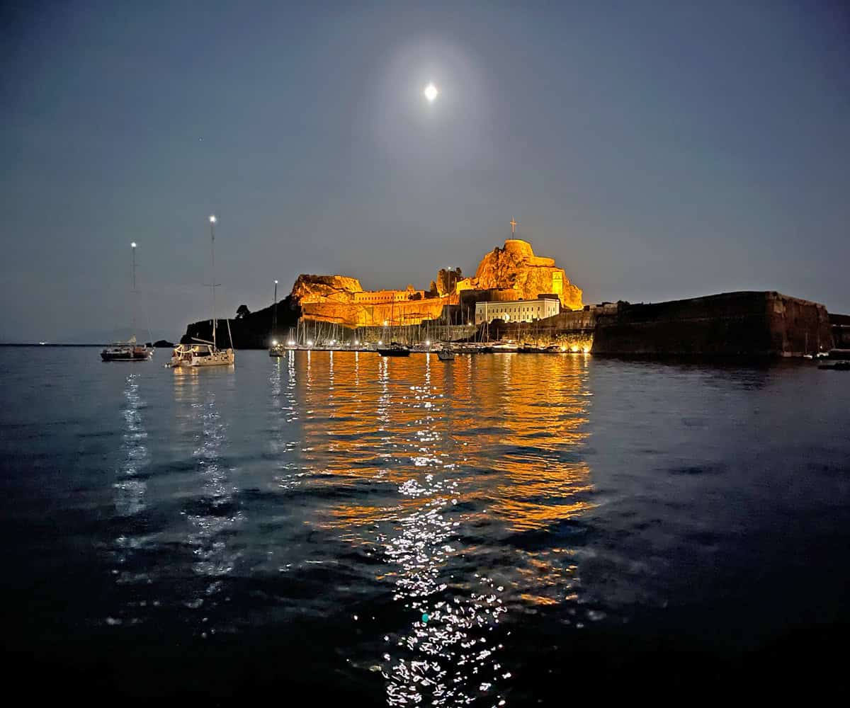 Fly Me to the Moon and fall in love with Corfu, again!