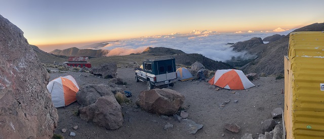 Mexicos Volcanoes: Hoch & Team Summit Orizaba, Conclude Trip